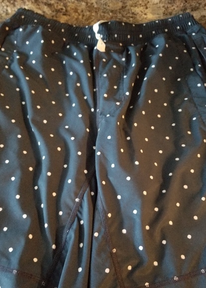 🚫SOLD🚫😎Lululemon😎NWOT Pace Breaker shorts - Picture 4 of 4